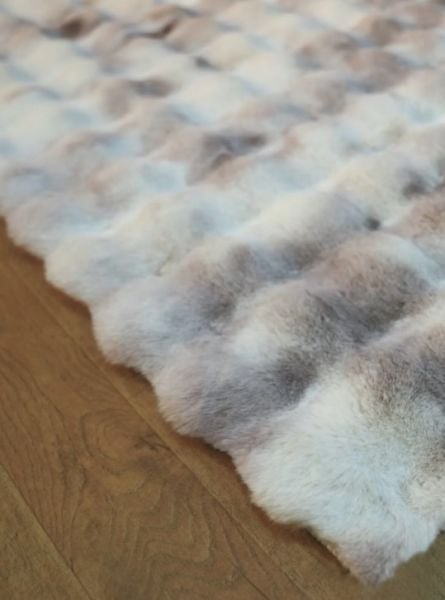 Ekstra Yumuşak Dokulu Multi Bej Bubble Tavşan Tüyü Darcio Yuvarlak Post Peluş Halı