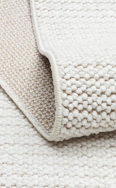 Eko Halı Motto 10 Plain Beyaz Yumuşak Tuşeli Örgü Dokuma Modern Bukle Makine Halısı