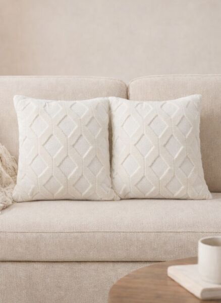 Dream Peluş Kabartmalı Dekoratif Kırlent Kılıfı Krem 43x43cm 2'li Yıkanabilir Tasarım Polyester Jakarlı Welsoft Kılıf