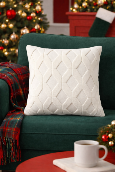 Dream Peluş Kabartmalı Dekoratif Kırlent Kılıfı Krem 43x43cm Yıkanabilir Tasarım Polyester Jakarlı Welsoft Kılıf