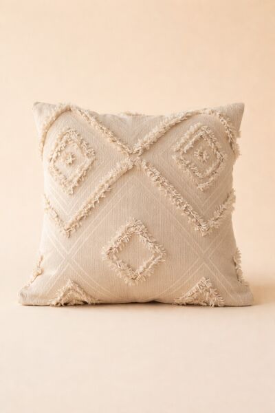 Cloud Peluş Kabartmalı Dekoratif Kırlent Kılıfı Krem  43x43cm Yıkanabilir Tasarım Polyester Jakarlı Welsoft Tek Taraflı Kılıf