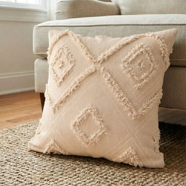 Cloud Peluş Kabartmalı Dekoratif Kırlent Kılıfı Krem 43x43cm 2'li Yıkanabilir Tasarım Polyester Jakarlı Welsoft Kılıf