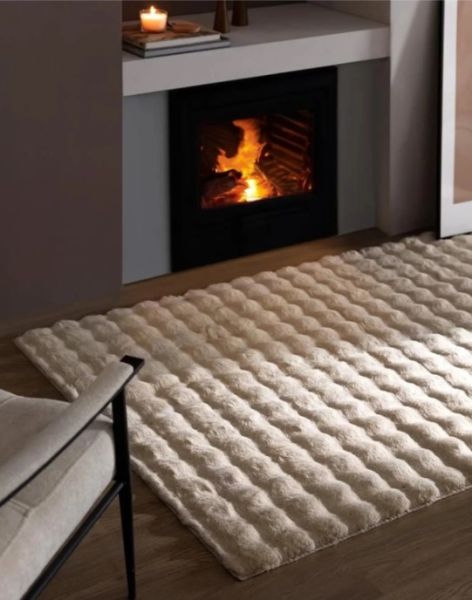 Ekstra Yumuşak Dokulu Bej Bubble Tavşan Tüyü Darcio Dikdörtgen Post Peluş Halı