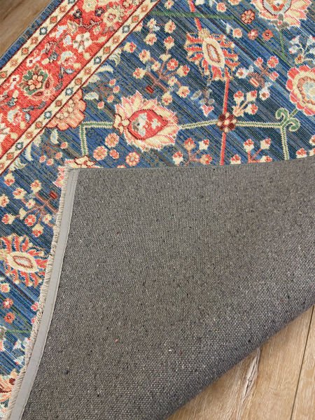 Drom Kaymaz Tabanlı Yıkanabilir Eskitme Klasik Salon Halısı