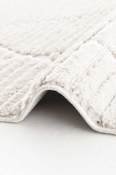 Eko Halı Terazzo 07 White Hav Toz Vermez Krem Bej Yumuşak ve Parlak Tuşeli İskandinav Halı