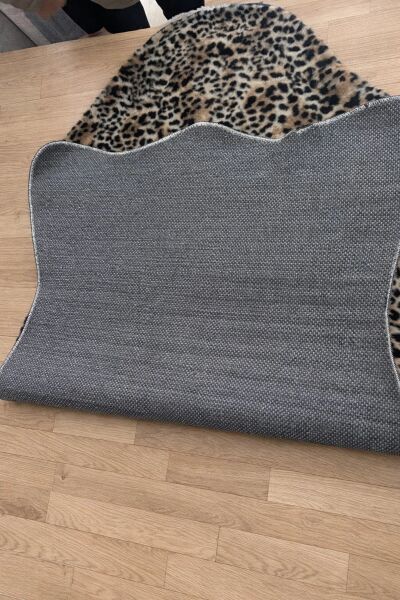 Leopar Desenli Yıkanabilir Kaymaz Post Halı Makinede Yıkanabilen Post Kesim Suni Kürk Peluş