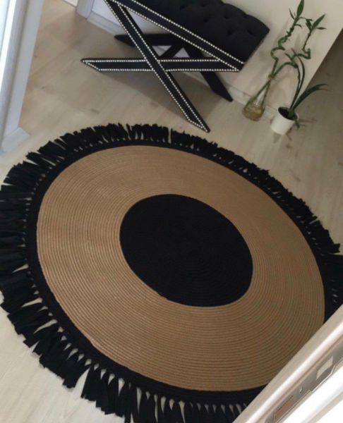 Milda 25 Hasırlı El Örgüsü Çift Taraflı Jüt Kilim Yuvarlak Siyah Kahve Püsküllü Jüt Halı