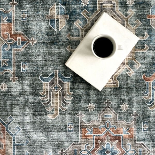 Atelier 503 Sage Green Eskitme Vintage Halı Etnik Dokuma Otantik Yıkanabilir Salon Mutfak Yatak Odası Koridor Halısı