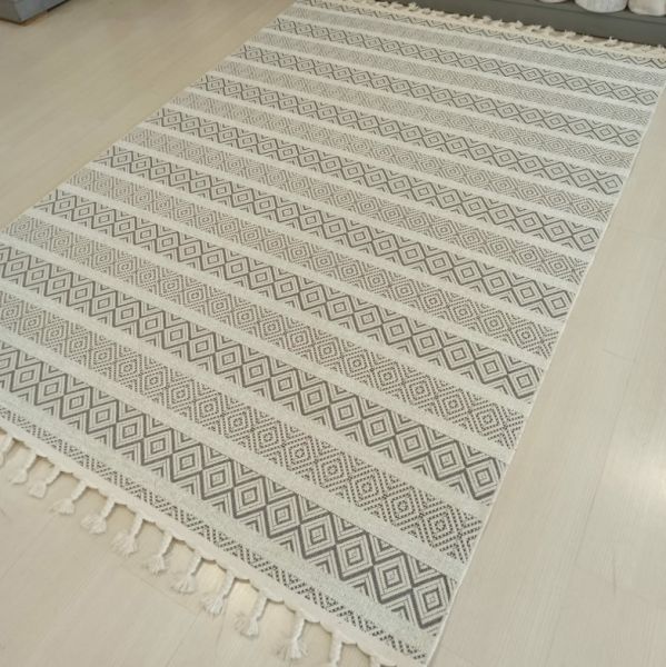 Reform Halı Everest 6601 Beyaz Örgü Saçaklı Şönil Kilim Salon Koridor Halısı Yolluk