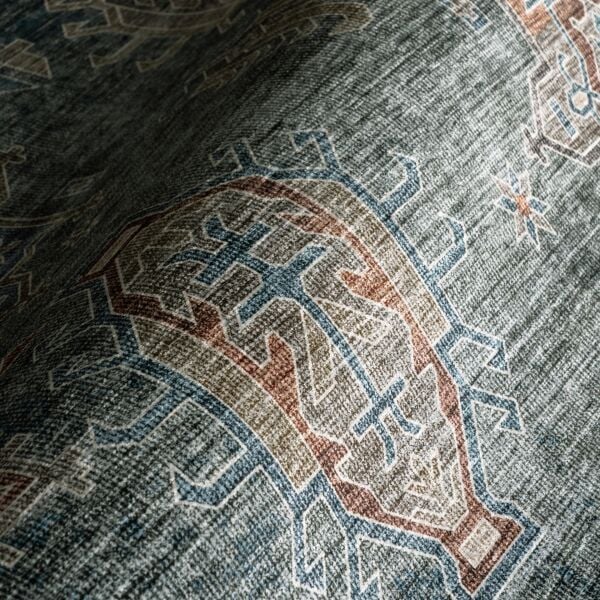 Atelier 503 Sage Green Eskitme Vintage Antre Hol Halısı Etnik Dokuma Otantik Özel Ölçü Yolluk