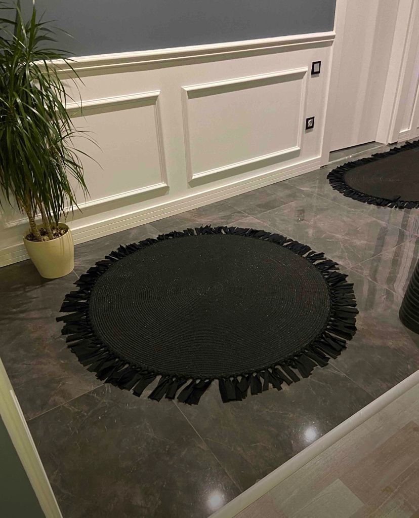 Milda 41 Siyah Jüt Hasırlı El Örgüsü Çift Taraflı Kilim Yuvarlak Jüt Halı 140x140
