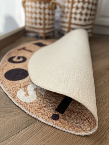 Yuvarlak Hasır Jüt Görünümlü Alfabe Kahve Kaymaz Taban Yıkanabilir Kilim