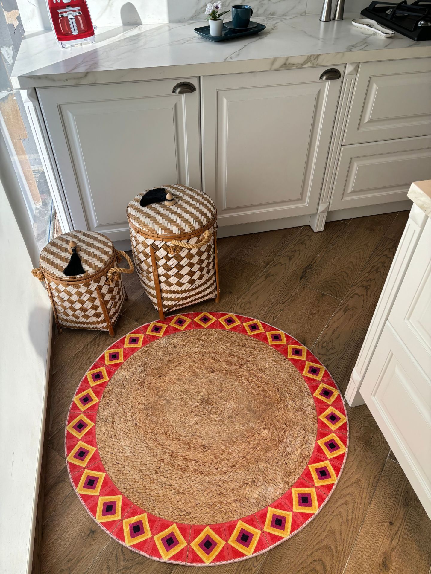 Yuvarlak Hasır Jüt Görünümlü Mandala Kaymaz Taban Yıkanabilir Kilim