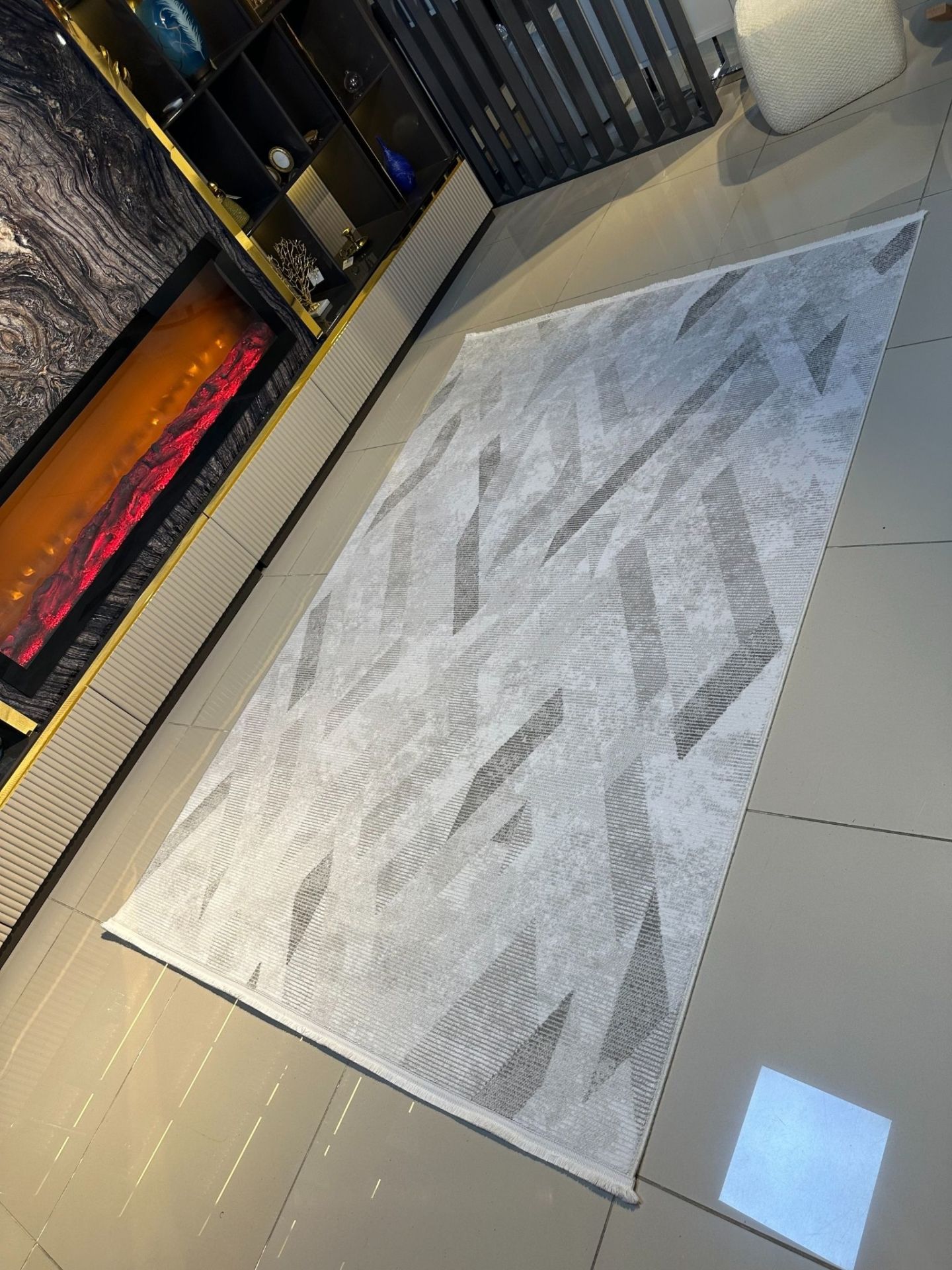 Merinos Vista %100 Akrilik Salon Halısı Modern Leke Tutmaz Basılma Yapmaz Merinos Halı