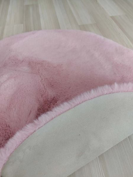 Ekstra Yumuşak Dokulu Pudra Pembe Bubble Tavşan Tüyü Darcio Yuvarlak Post Peluş Halı