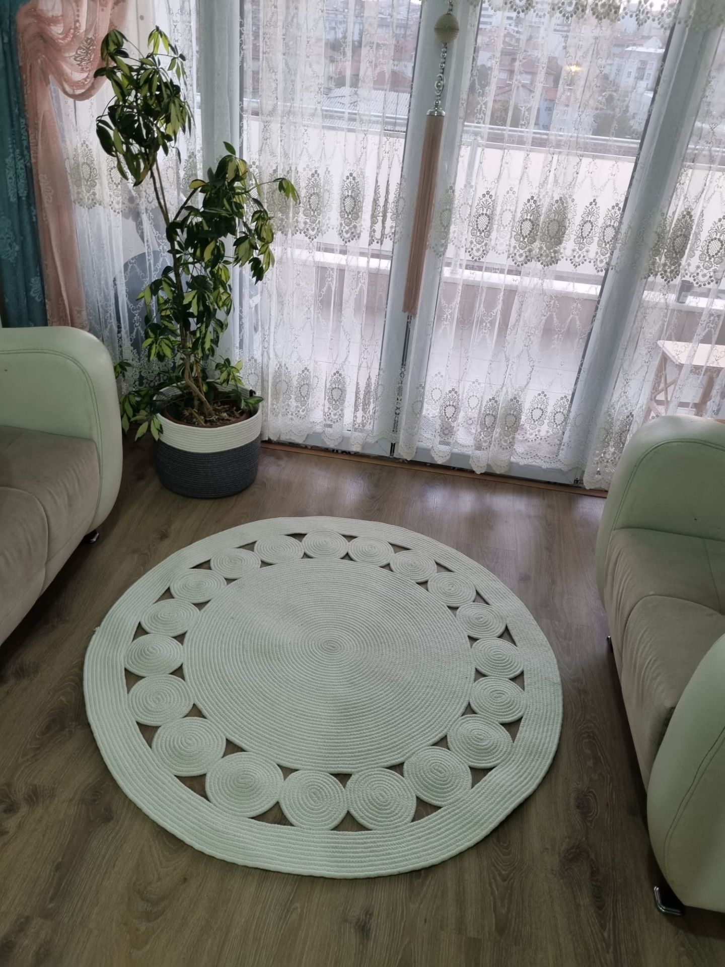 Milda 70 Beyaz Çift Taraflı Yıkanabilir Örgü Jüt Kilim Bohem Dekoratif Mutfak Balkon Banyo Jüt Halı 80x80