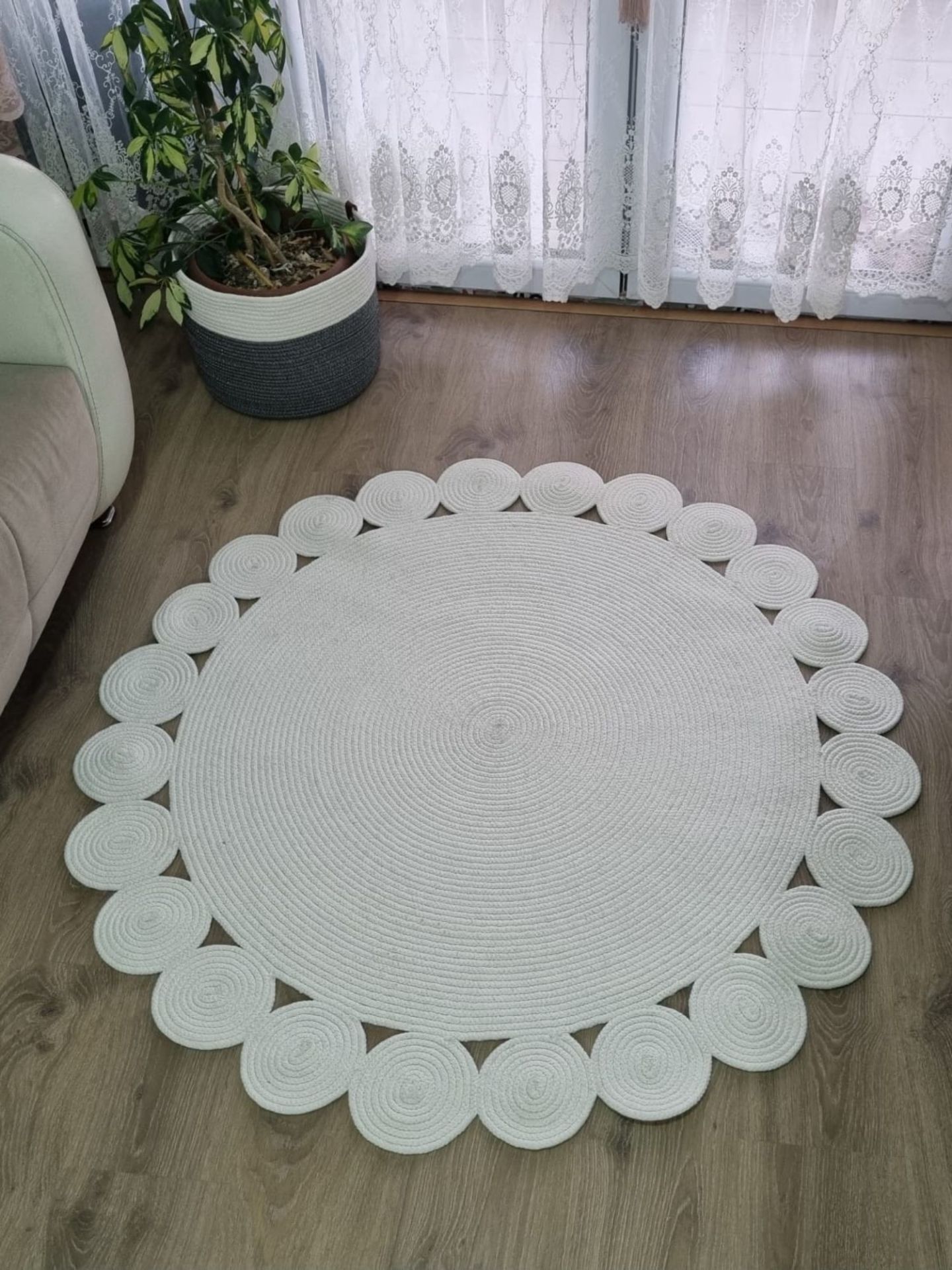 Milda 71 Jüt Hasırlı El Örgüsü Çift Taraflı Kilim Yuvarlak Jüt Halı 80x80