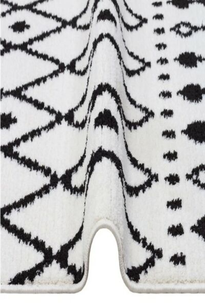 Türkmen Halı Havana HV06 Beyaz Siyah Ekstra Yumuşak Tuşeli Örgü Saçaklı Halı