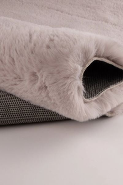 Luka Tavşan Post Vizon Yumuşak Tüylü Kaymaz Tabanlı Ekstra Yumuşak Dokulu Halı